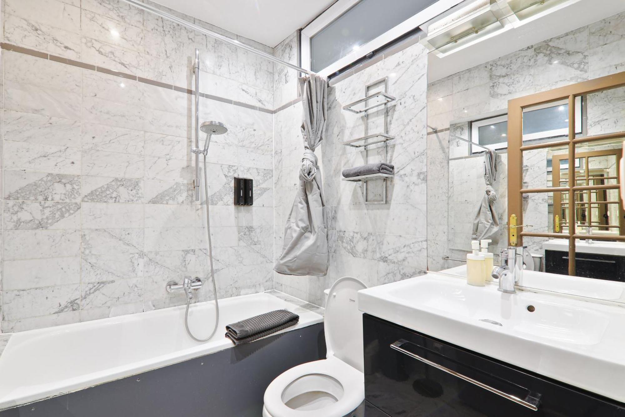 Appartement Quartier Champs-Elysees Free Netflix Παρίσι Εξωτερικό φωτογραφία